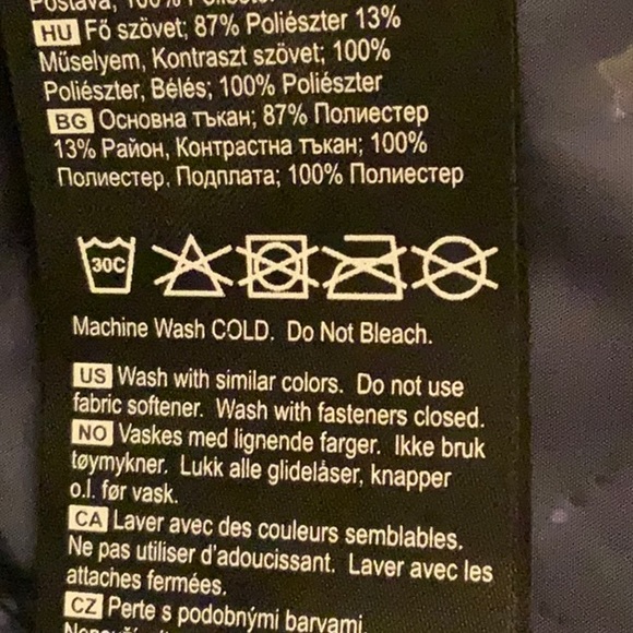 Kari Traa Emma Hybrid Midlayer Jkt - Nava (Blue/Navy) - Picture 14 of 14